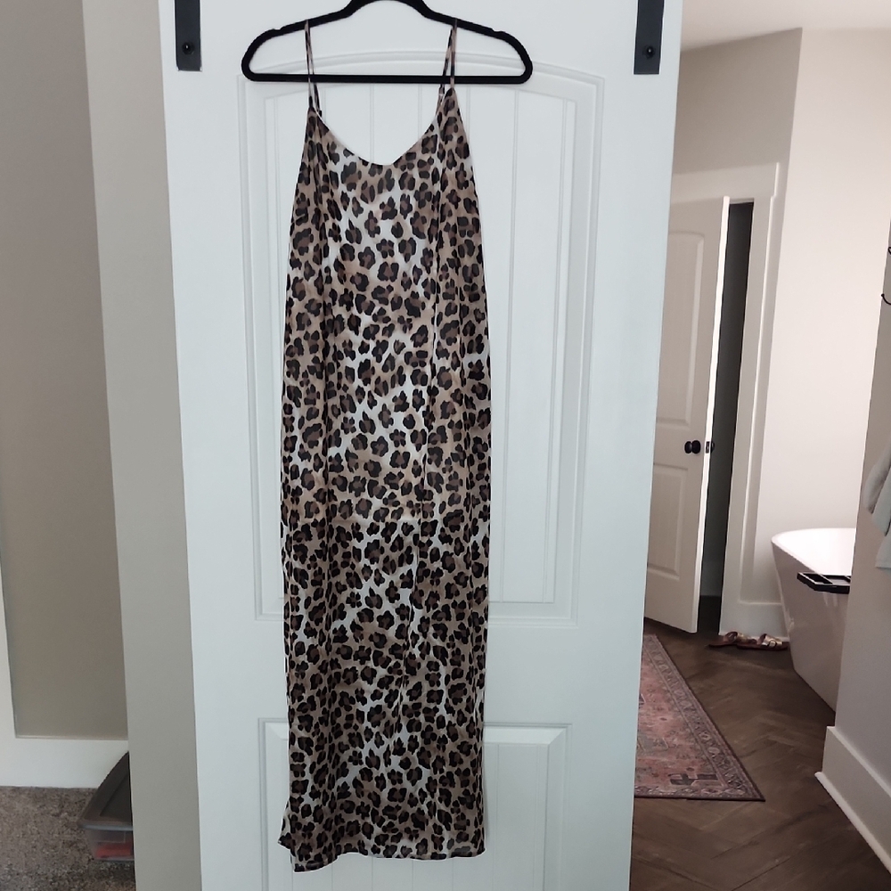 Pink Lily Lined Leopard Midi/Maxi
